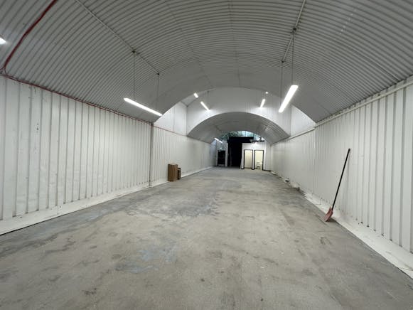 385 Mentmore Terrace, London Fields, Industrial To Let - 20250917_143603493_iOS.jpg