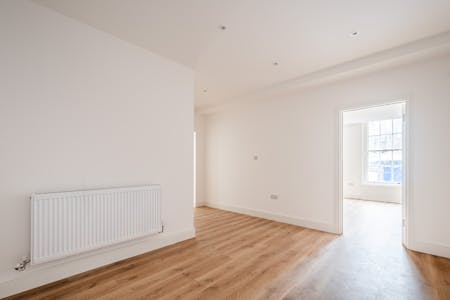 Flat 1F - 12 Hanbury Street, London, Residential To Let - Hanbury St 1F  Low Res 3.jpg