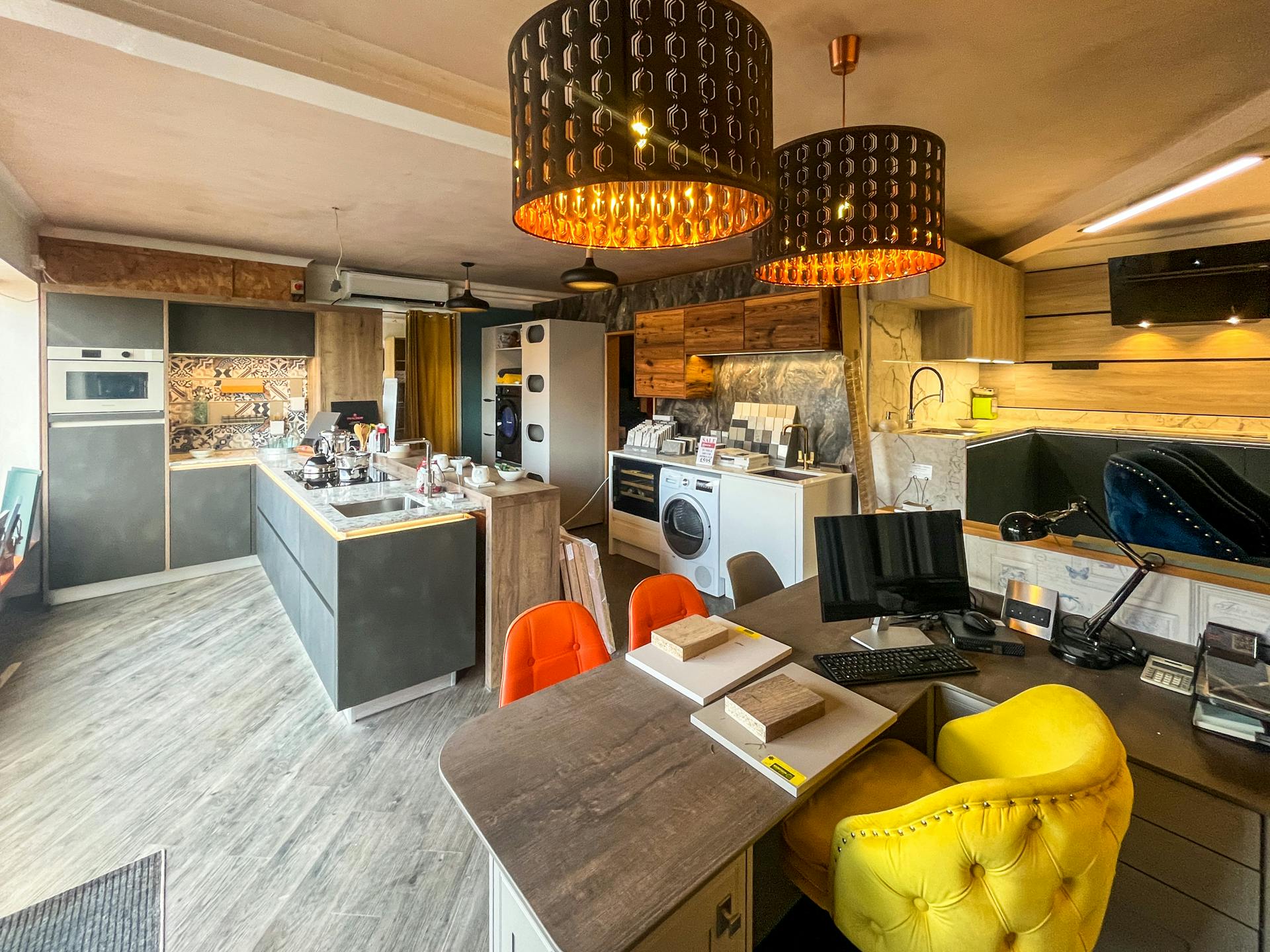 Investment in Ferndown - photo 3