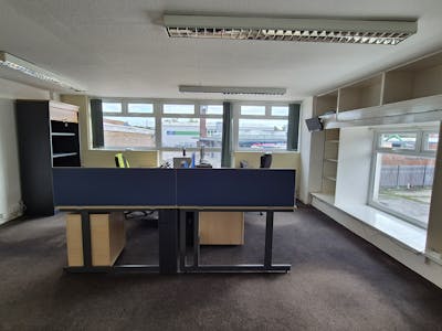 Oak House, Stockport, Industrial/Logistics / Land / Open Storage To Let / For Sale - 20250917_170926.jpg