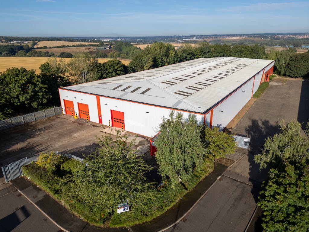 13924  RUSHDEN AERIAL24