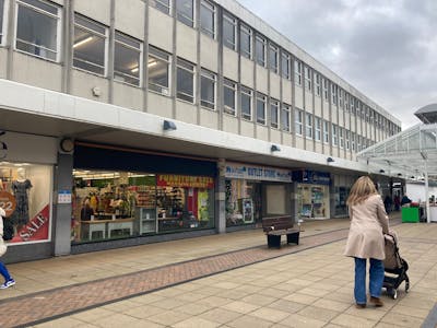 7-9 West Walk, Bristol, Shopping Centre To Let - Front Page.jpg
