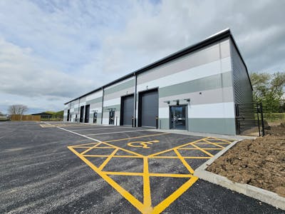 Unit 5A, Pickering Park, Pickering, Industrial/Logistics To Let - B1  B5 External.jpg