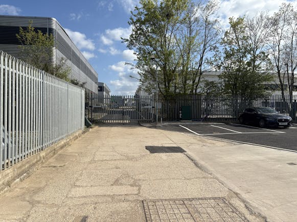 3B Windsor Place, Harlow To Let - IMG_0587.jpg