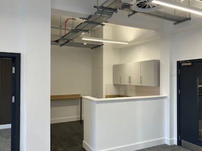 Parris House, Waterman's Court Business Park, Staines-upon-Thames, Office To Let - Parris House - Waterman's Court (5)