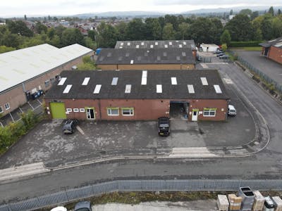 Unit 8B & 8C, Stockport, Industrial/Logistics To Let - dji_fly_20240924_095402_39_1727168075449_photo.jpg