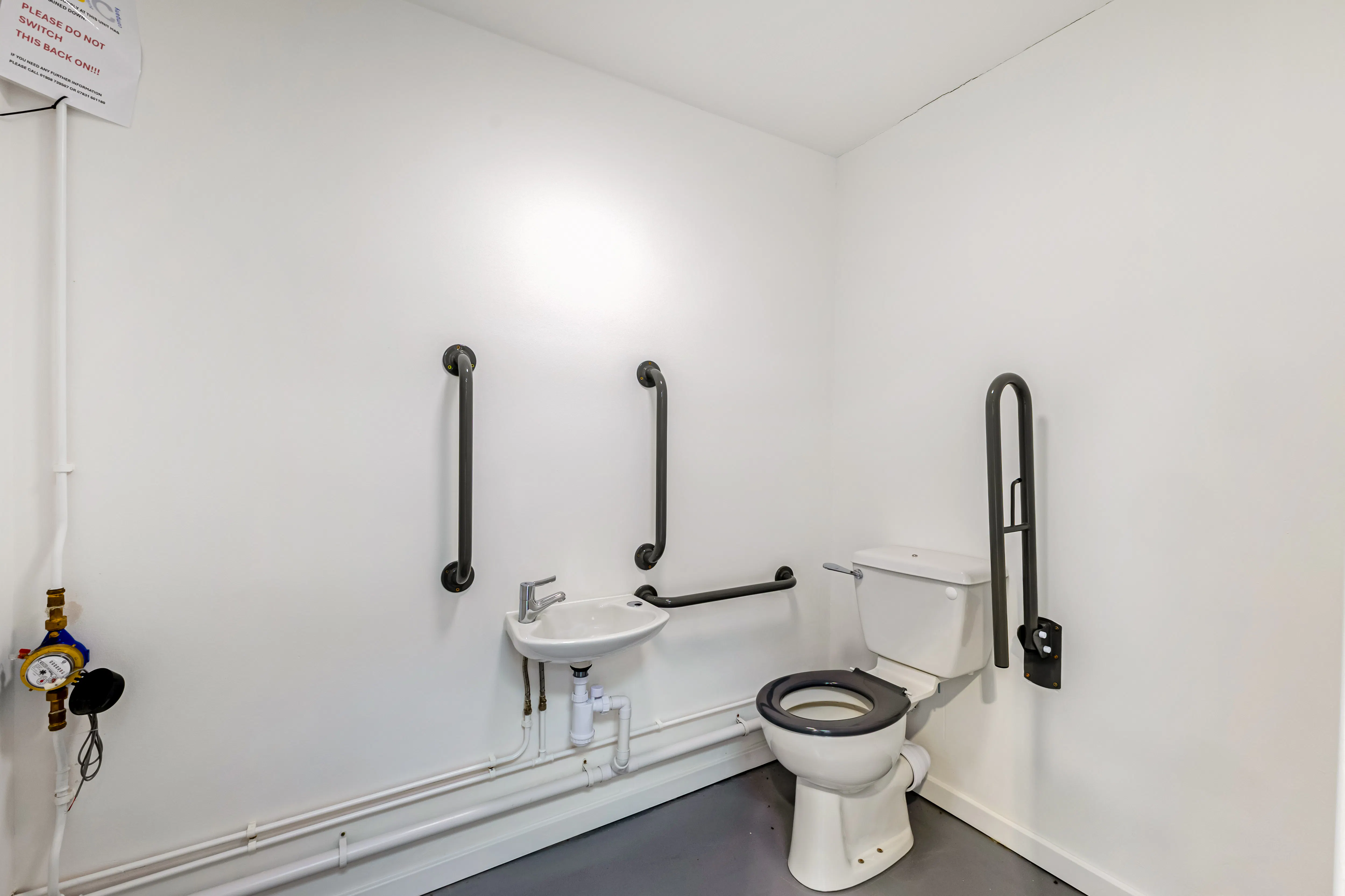 Units 4 The Point, Aylesbury, Industrial To Let - 112373_Unit 4 The Point (13).jpg