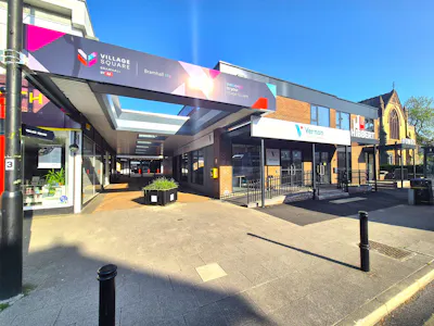 Sovereign House, Stockport, Office To Let - 20250501_081237.jpg