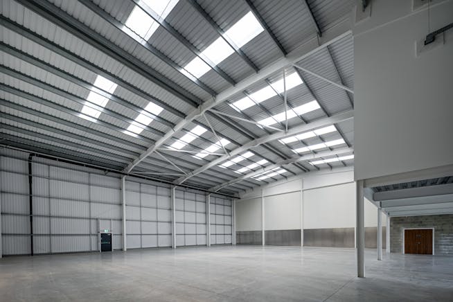 Unit 4, Hurricane Urban Hub, Reading, Berkshire, Warehouse & Industrial To Let - U2_0037.jpg