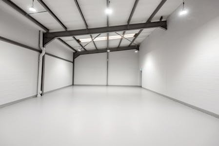 Oakbank Trading Estate, Garscube Road, Glasgow, Industrial To Let - DSC_0765.jpg