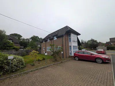 4 Holt Barns, Bordon, Office To Let - 9333.jpg