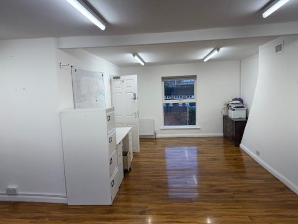 22 York Road, Northampton, 22 York Road, Northampton, Offices / Offices To Let - SF office 2.jpg
