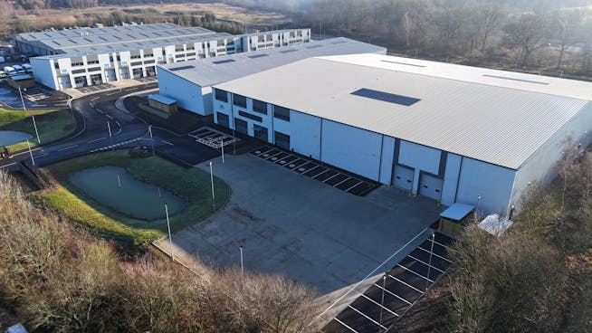 Unit F1, Burnt Common Business Park, Guildford, Warehouse & Industrial To Let - DJI_20260114104839_0004_D.JPG