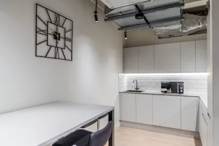 54 Brook's Mews, London, Office To Let - 57134e58d2e34c5788122a483e3d25e6-52-brooks-mews-2886-kit (3).jpeg
