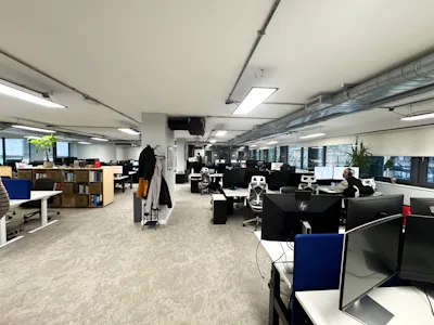 Friars Yard, 160 Blackfriars Road, London, Managed Office Lease Assignment - 20260219_094910854_iOS.jpg