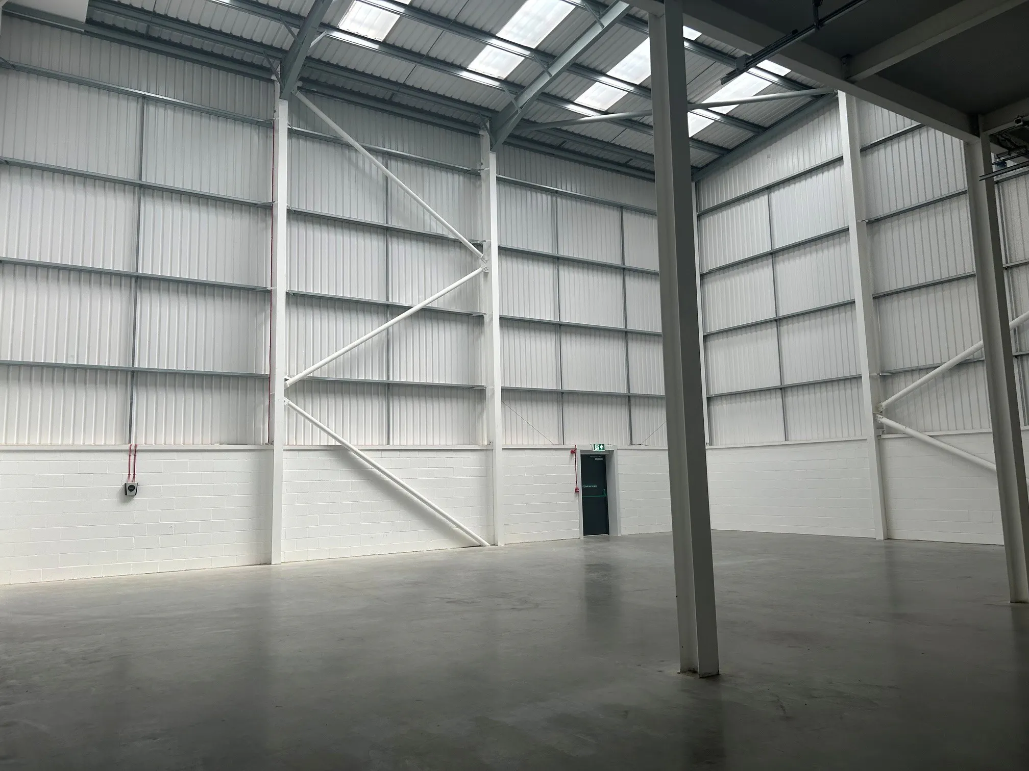3 Ellesfield Trade Centre, Bracknell, Industrial To Let - 19.jpg