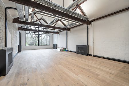 Unit 11 Queens Studios, Queens Park, Office To Let - 6798dfa8c2b3e1240798 4.JPG