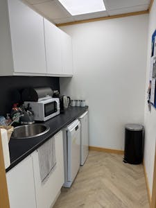 7 The Croft, Bromsgrove, Office To Let / For Sale - IMG_5898.JPG