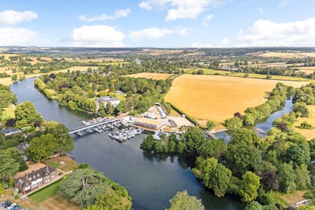 DB Marine Building, Ferry Lane, Cookham on Thames, Office To Let - 95149_D B Marine Cookham Bridge 27.jpg