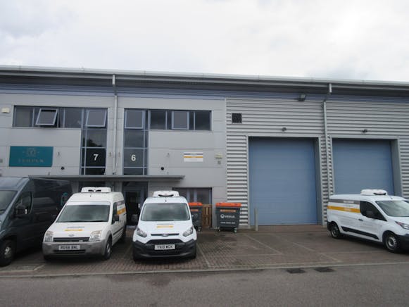 Unit 6, Trade City, Avro Way, Brooklands Business Park, Weybridge, Industrial / Warehouse To Let - IMG_0296.JPG