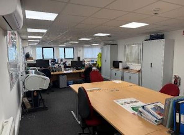 Unit 7 Applegarth Drive, Dartford, Industrial To Let - Questor  7 Applegarth office.JPG