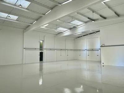 Unit 2 Crown Trade Park, Horton Road, West Drayton, Industrial / Warehouse To Let - 2 Crown Warehouse 8.jpeg