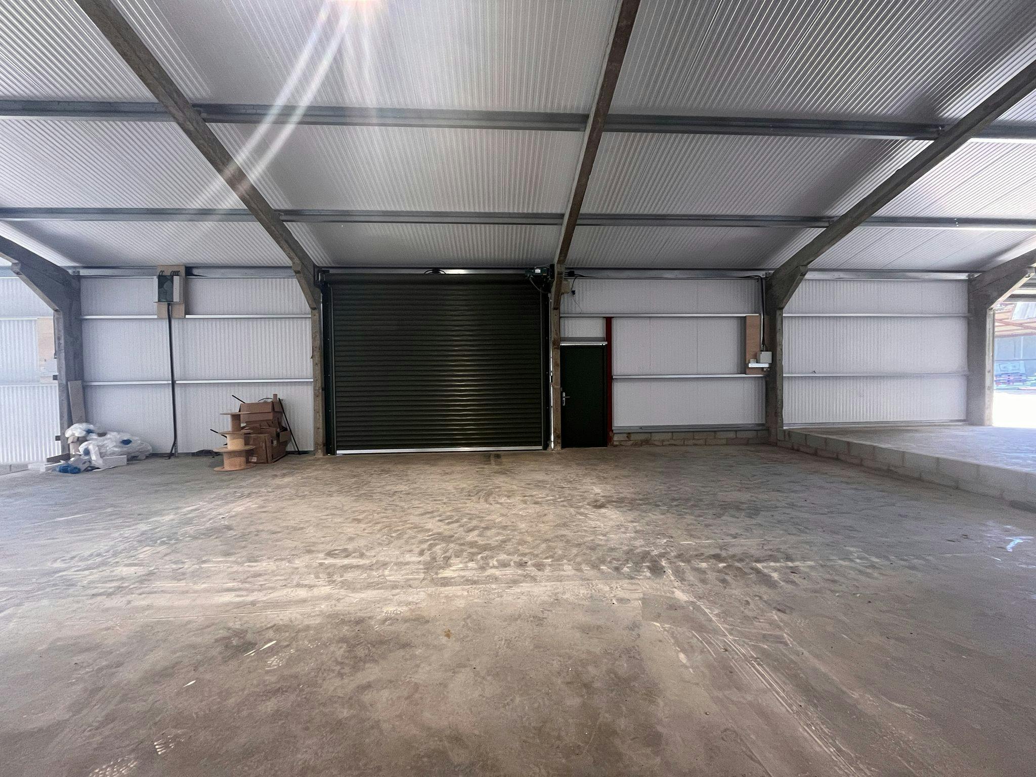 Industrial Units, Oakcroft Farm, Aylesbury, Industrial To Let - WhatsApp Image 2026-05-26 at .jpeg