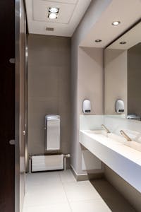 Douglas House, Hillington Park, Glasgow, Office For Sale - Bathroom_01.jpg