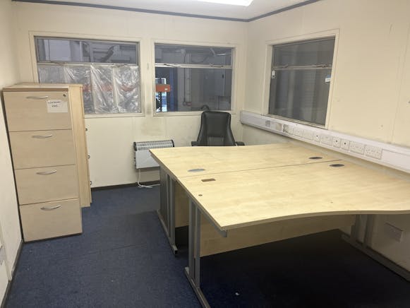 Unit 3, Unit 3, Southampton, Industrial To Let - IMG_5099.JPG