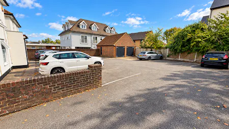 15-17 High Road, Rayleigh, Investment For Sale - Car park