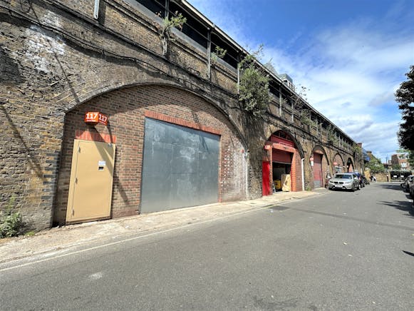 Arch 115 Randall Road, Vauxhall, Industrial To Let - 20230703_124348145_iOS.jpg