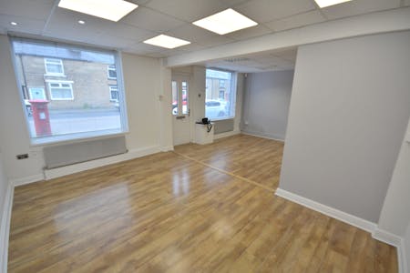 425 Walmersley Road, Bury, High Street Retail To Let - Shop Floor