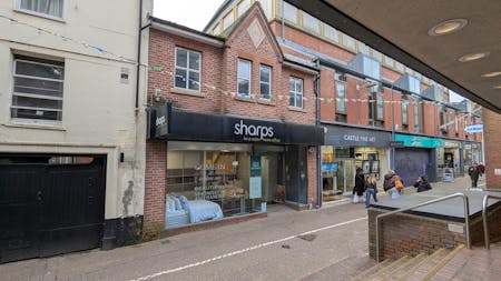 14 Chain Street, Reading, Class E Retail / Leisure / Investment - Retail & Leisure / Retail / Retail - In Town For Sale - PXL_20260313_152526363.jpg
