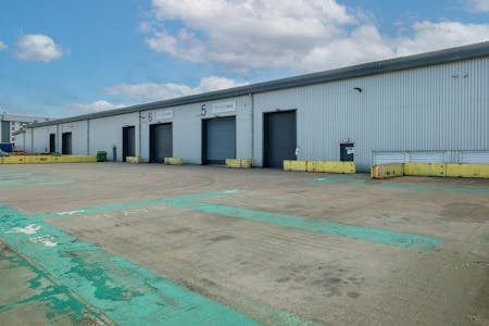 Units 5 & 6 X2 Hatton Cross, Eastern Perimeter Road, Heathrow, Industrial / Warehouse To Let - Photo 4