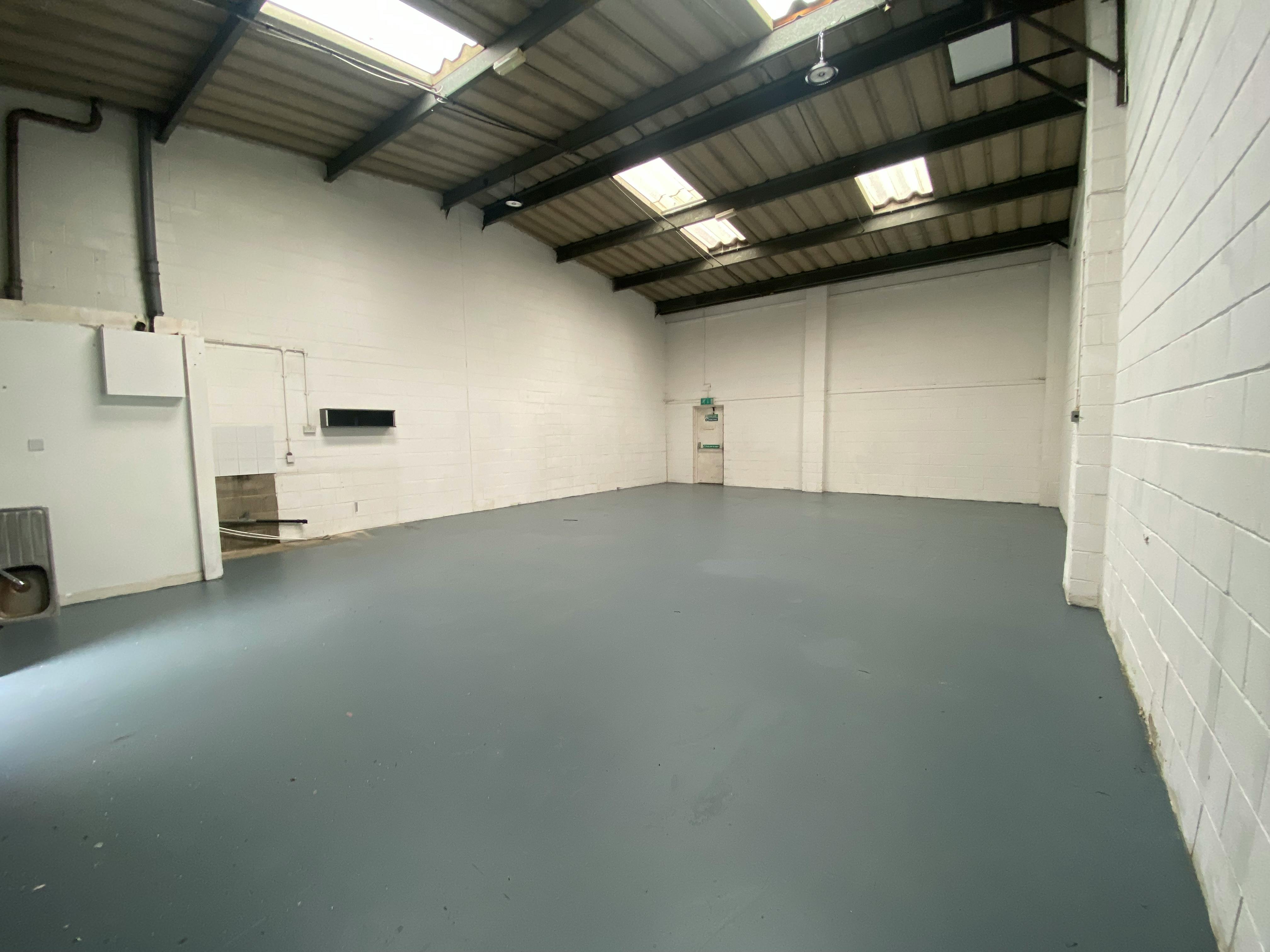 Unit 11 Castleton Close, Leeds, West Yorkshire, LS12 2DS