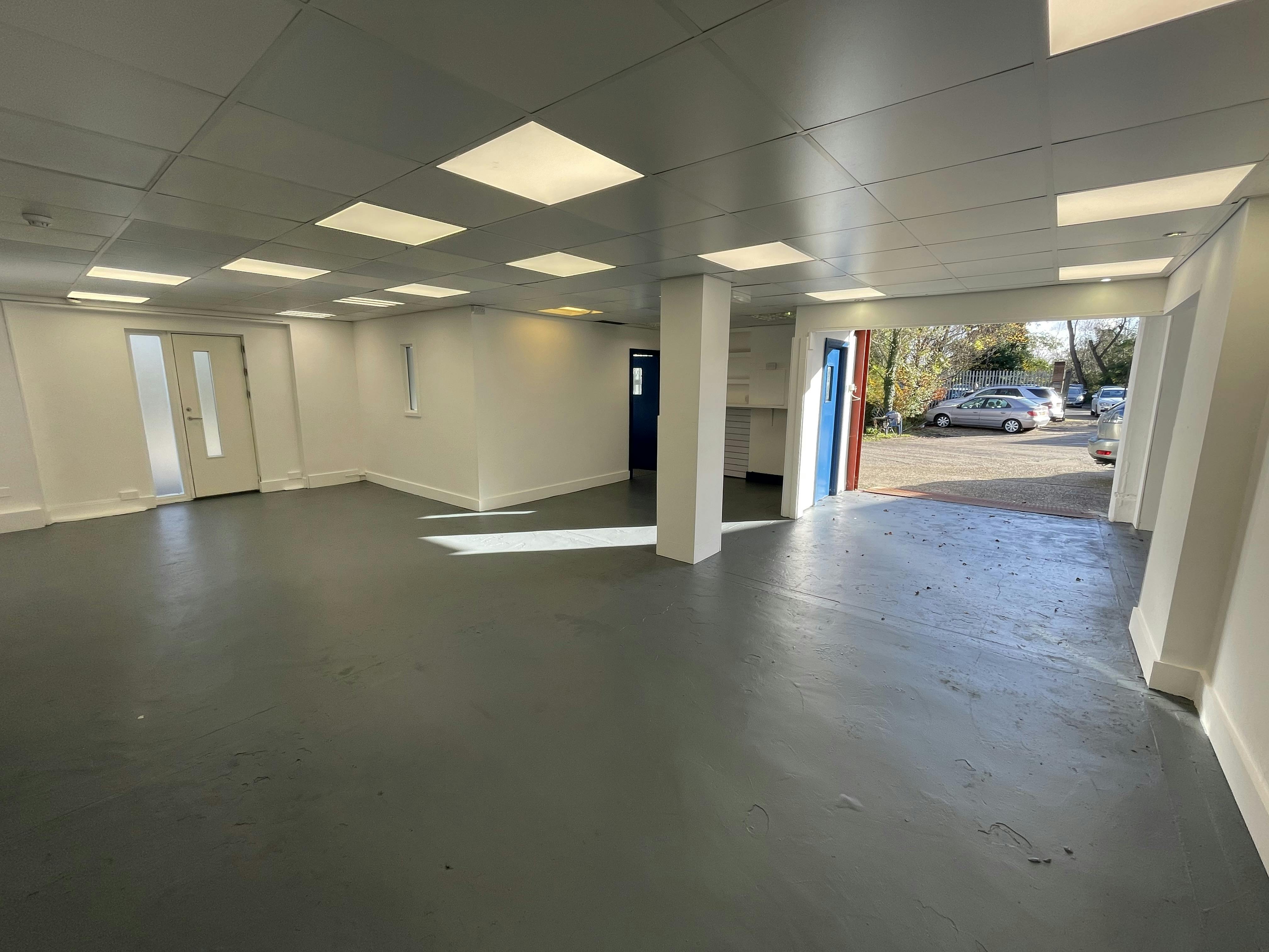 Unit 16, Mimram Road, Hertford, Industrial To Let - Mimram Internal 1 .jpg