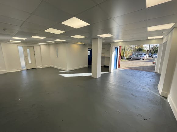 Unit 16, Mimram Road, Hertford, Industrial To Let - Mimram Internal 1 .jpg