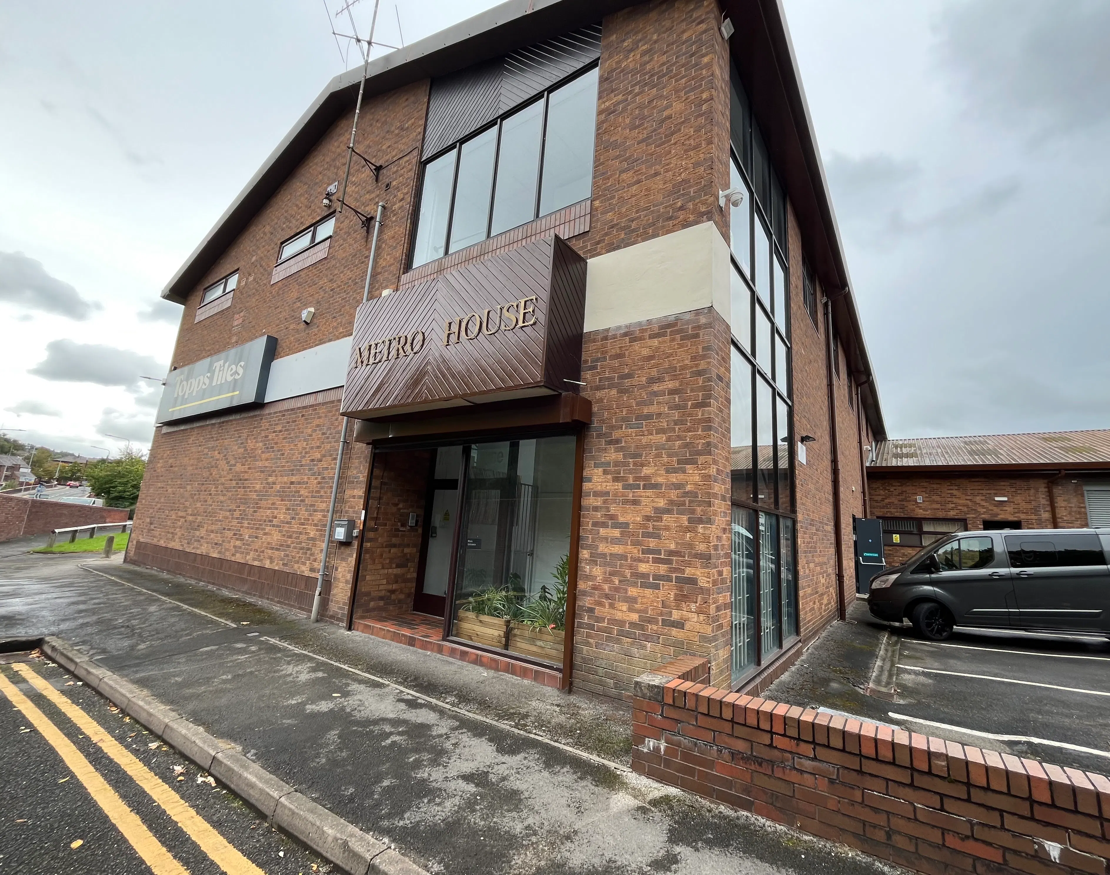 Metro House, Union Street, Macclesfield, Leisure / Offices To Let - External