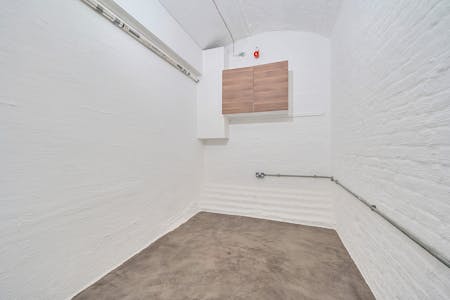 48 Kingsway Place, London, Office To Let / For Sale - 1249923 9.jpg