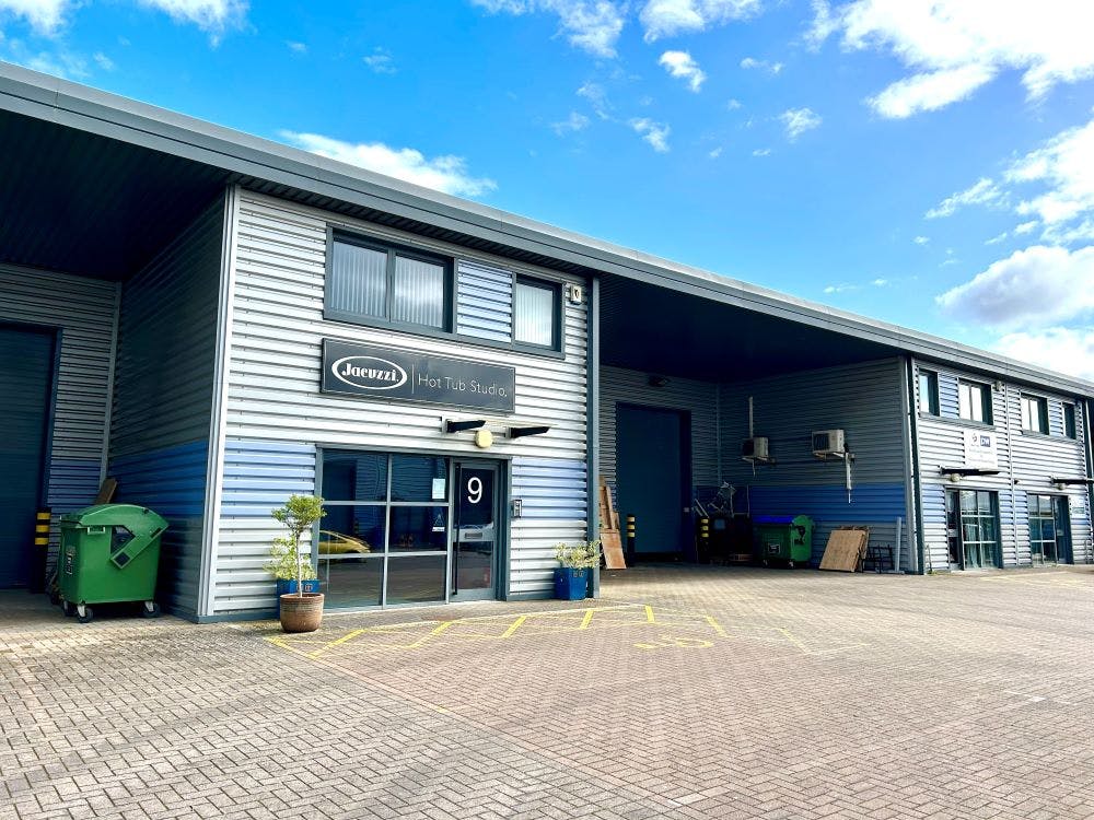 The premises comprise a mid-terrace light industrial/warehouse unit of steel portal framed construction with a clear internal height of 5.5m, power floated concrete floors with 25kN/sq m (500lbs/sq ft) floor loading, 3 Phase 100A electrical supply, roof lights, electrically operated loading door, three allocated parking spaces, together with loading/unloading area to front of the unit.

The unit has been fitted out to provide modern accommodation, further details and photographs are available from White Commercial upon request.