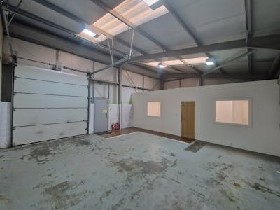 Unit F1, Unit F2, Hyde, Industrial/Logistics To Let - 20231205_144425.jpg