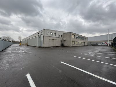 Unit E, Dolphin Estate, Windmill Road West, Sunbury-On-Thames, Industrial / Warehouse To Let - IMG_1351.JPG