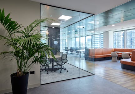 50 Bank Street, London, Office To Let - 4 person meeting room.jpg