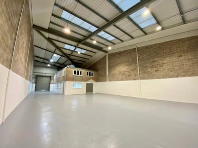 Unit B2, Cardiff, Industrial To Let - B2 West Point 06.jpg