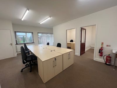 First Floor Suite Unit 2 Howard Buildings, Guildford, Office To Let - Photo2.jpg