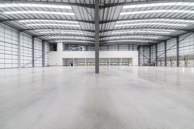 Panattoni Park Crawley, Fleming Way, Crawley, Warehouse & Industrial To Let - Eighty_PanPC_20251016_0505.jpg