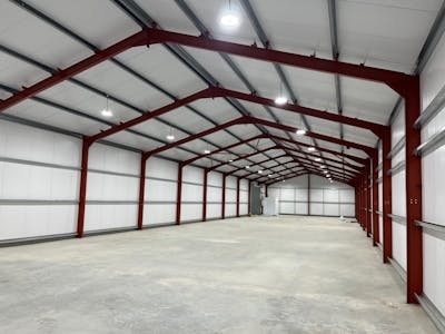 Unit B Whiteland Farm, Chippenham, Industrial / Warehouse To Let - 3.jpg