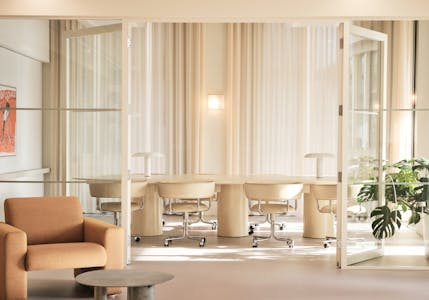1 Pancras Square, London, Office / Serviced Office To Let - Meeting Room.jpg