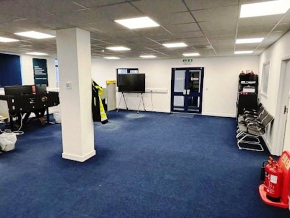 Roman House, North Way, Andover, Industrial / Industrial To Let - RGPicture3 - 22 12 2025.jpg