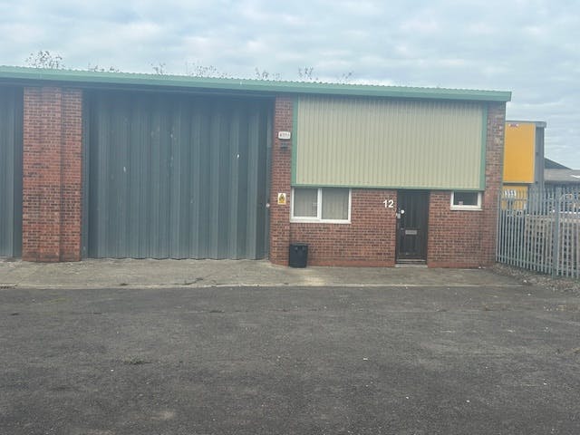 Unit 12, Hercules Way, Melksham, Industrial To Let - IMG_9679.jpg